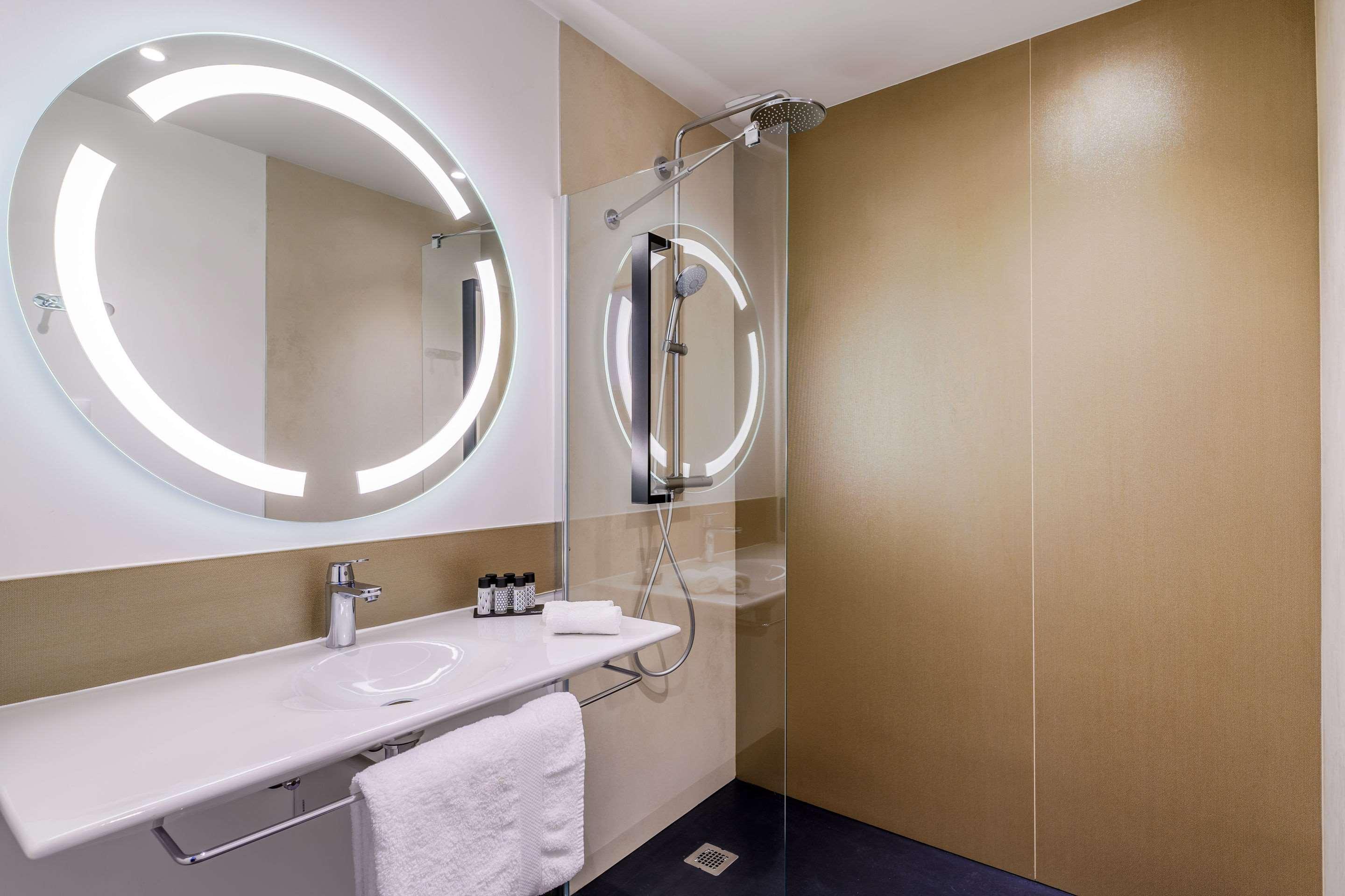 Kyriad Prestige Amiens Poulainville - Hotel And Spa Exteriér fotografie