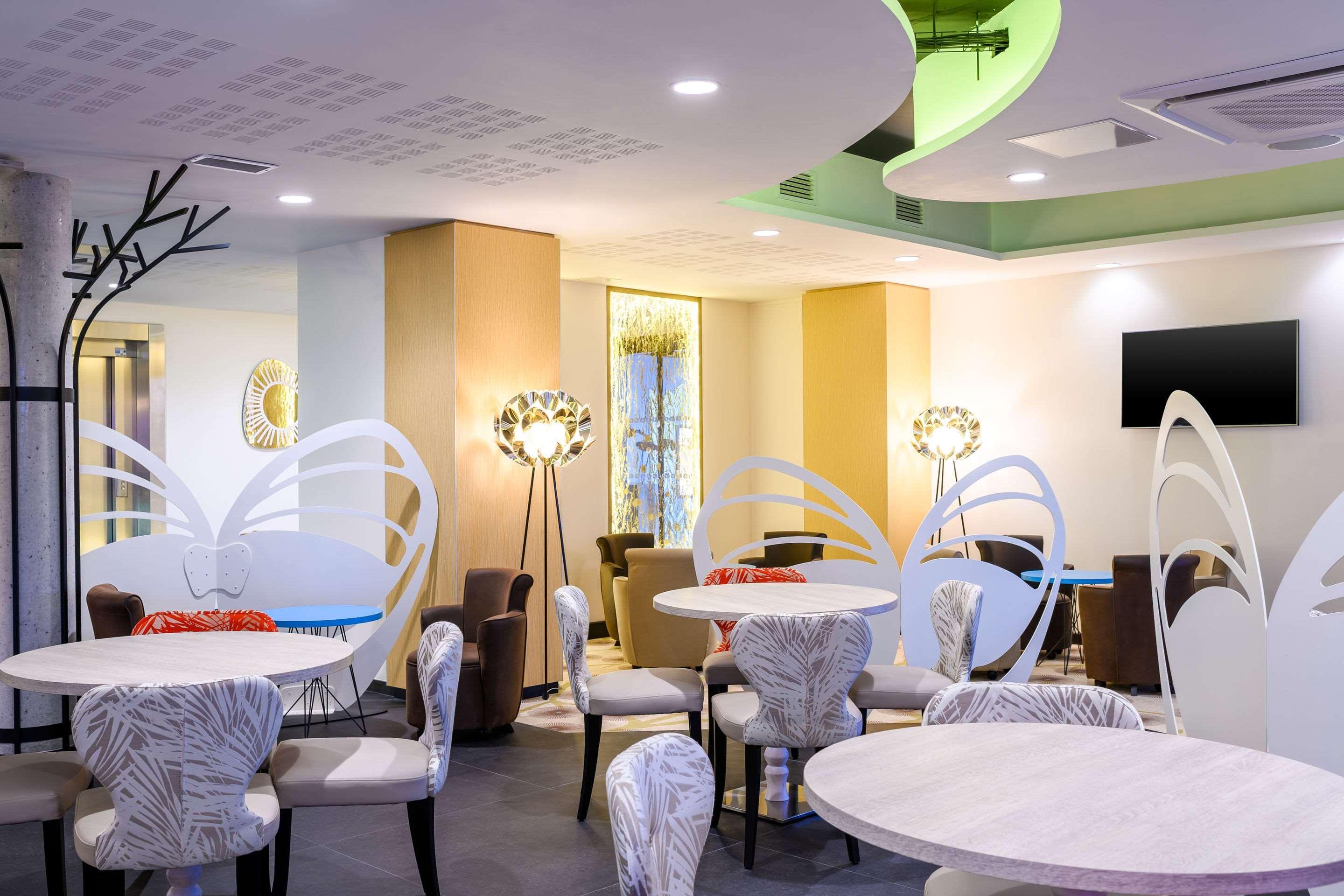 Kyriad Prestige Amiens Poulainville - Hotel And Spa Exteriér fotografie
