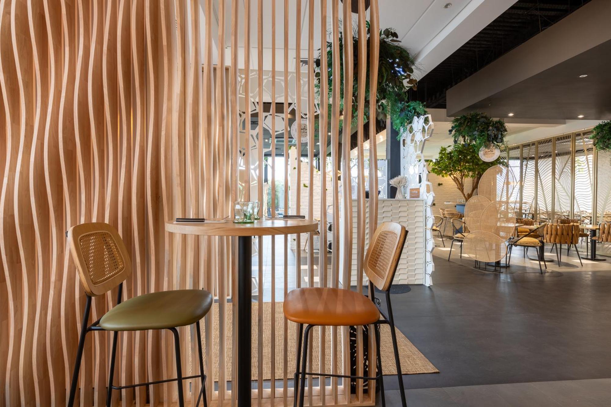 Kyriad Prestige Amiens Poulainville - Hotel And Spa Exteriér fotografie