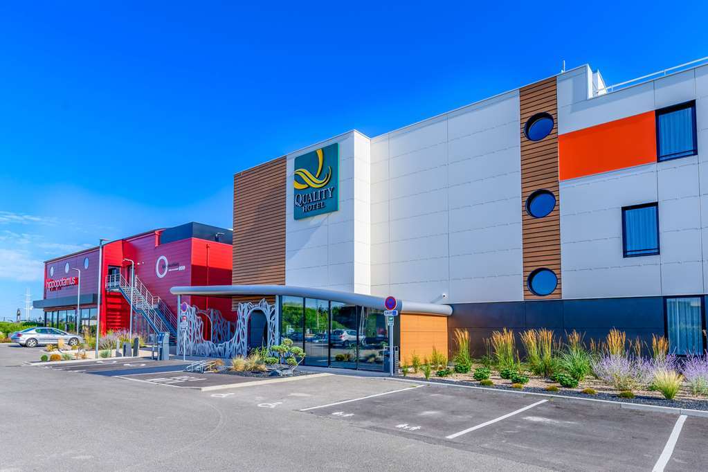 Kyriad Prestige Amiens Poulainville - Hotel And Spa Exteriér fotografie
